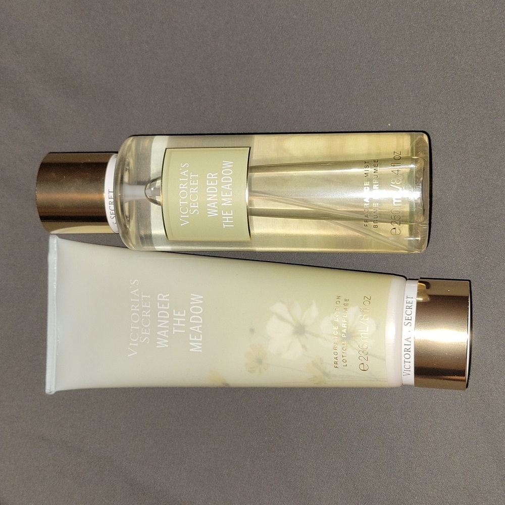 VS body spray and lotion set